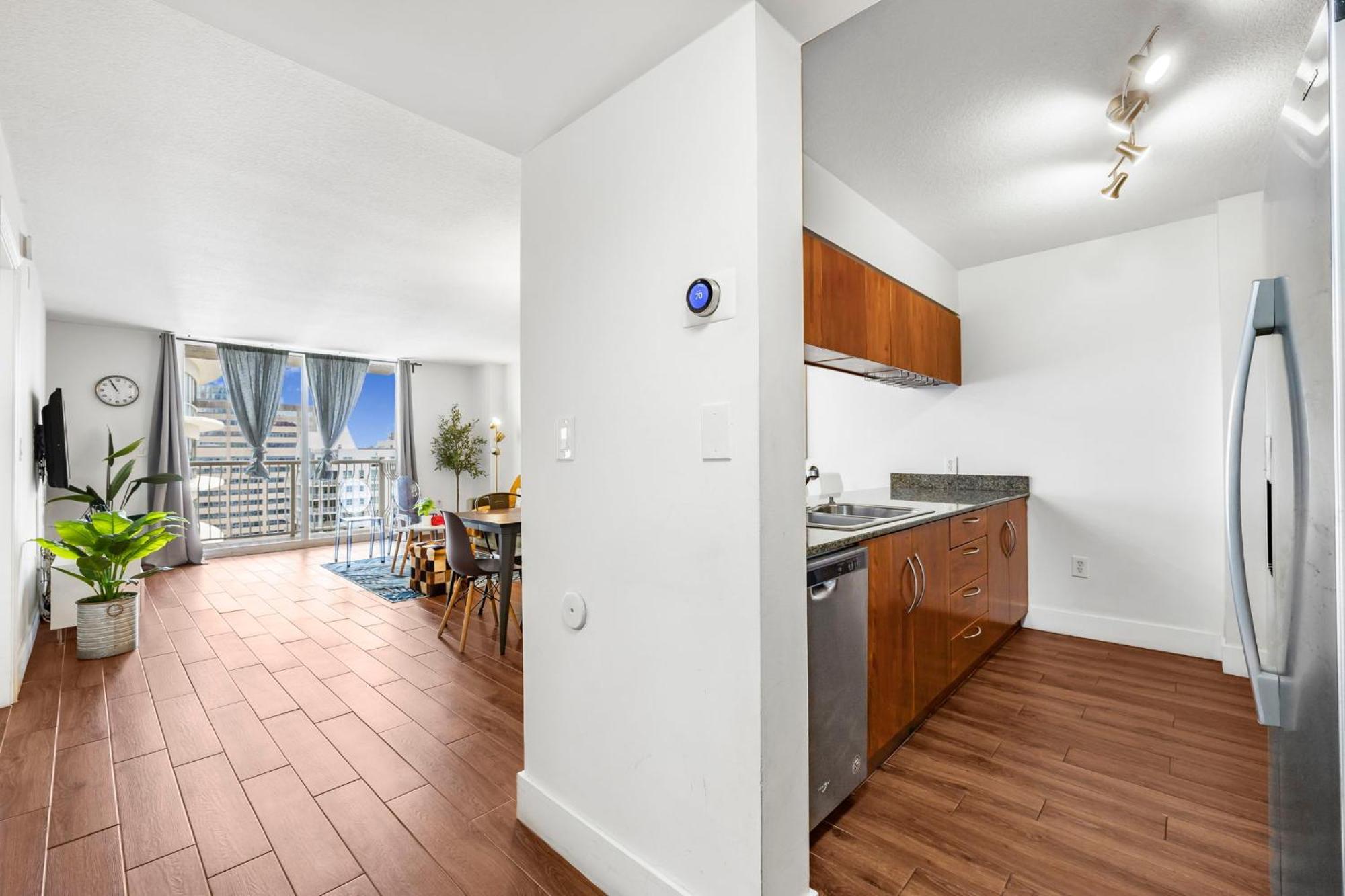 Appartement Exclusive 1br On 35th Floor